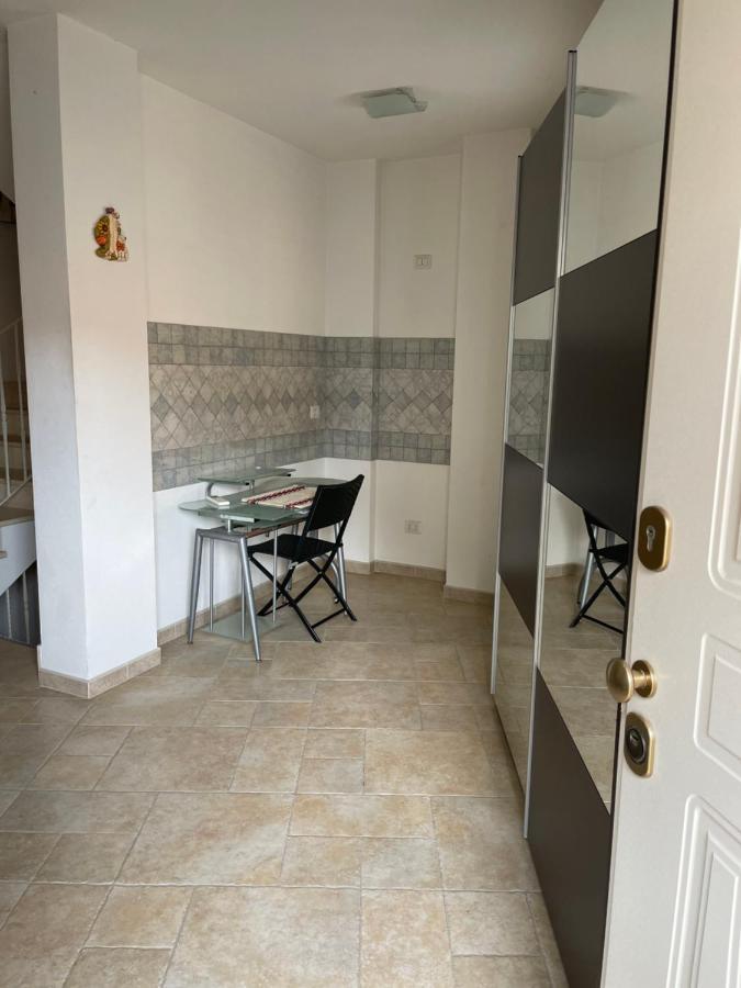 Hotel Rena Bianca House à Porto Torres Extérieur photo