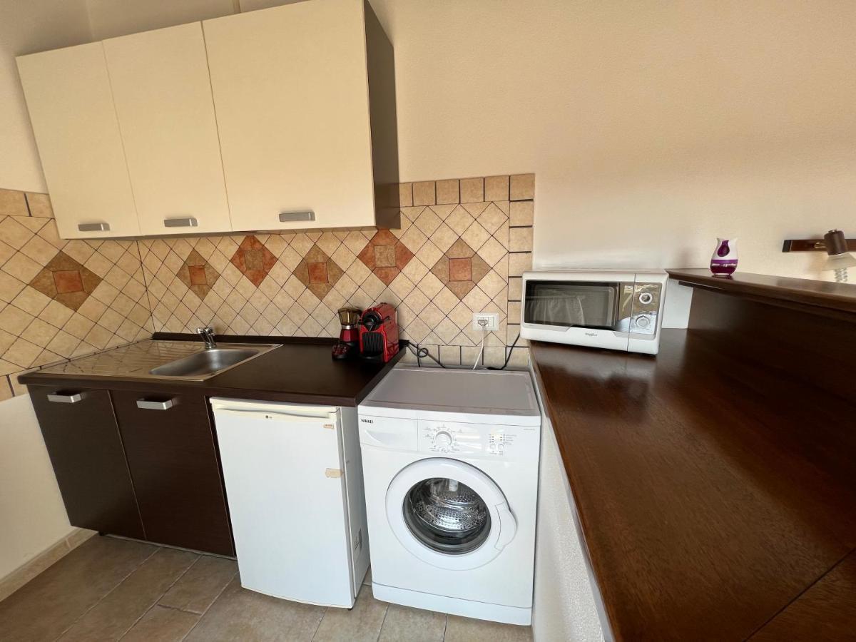 Hotel Rena Bianca House à Porto Torres Extérieur photo
